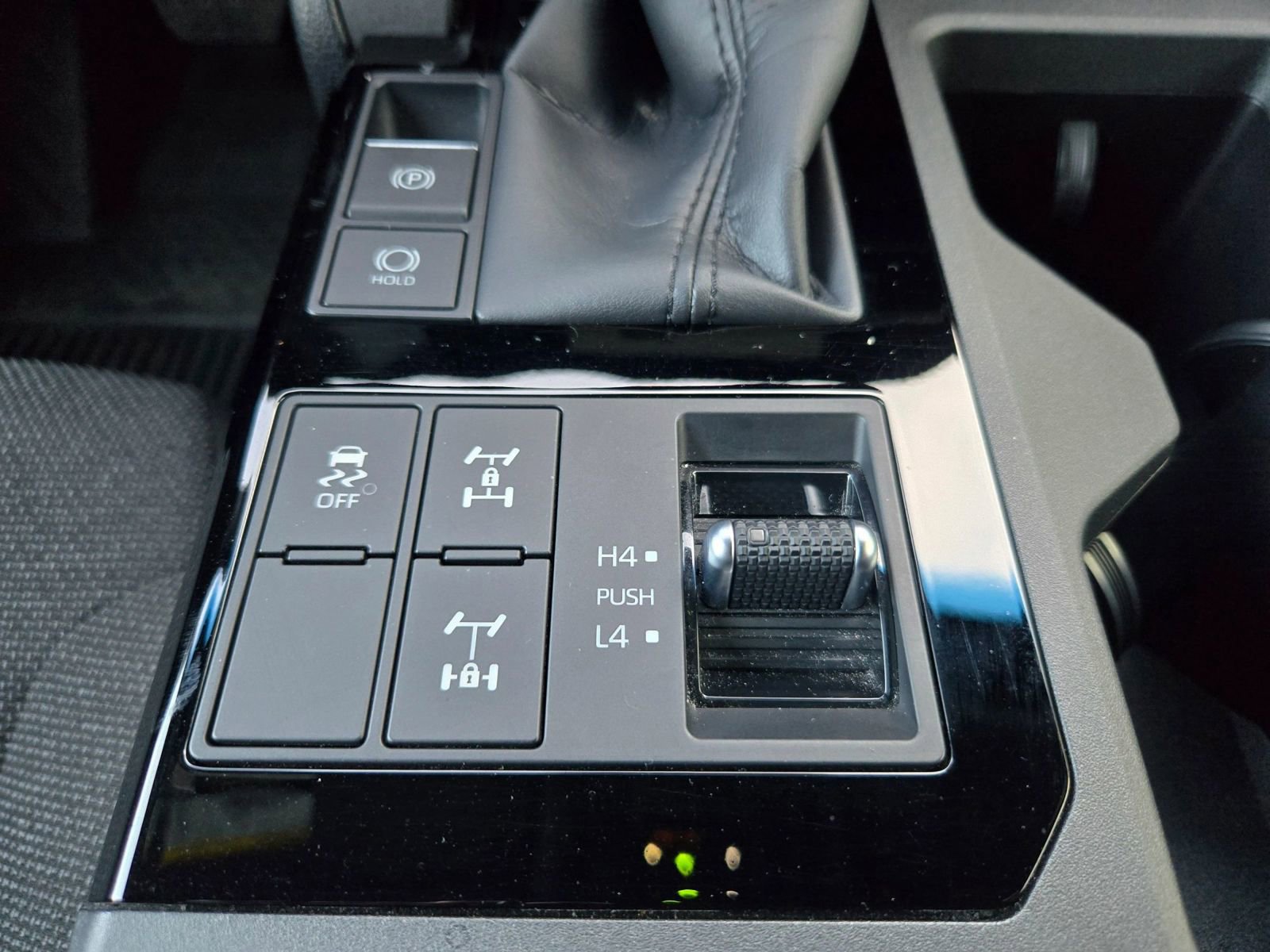 Used 2024 Toyota Land Cruiser image 27