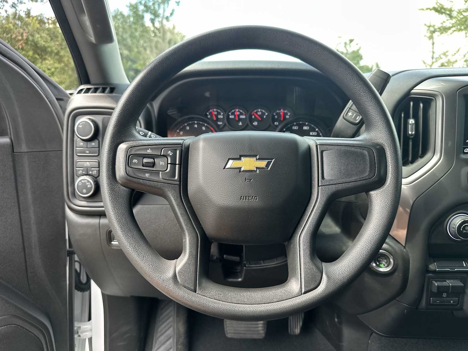 Certified 2025 Chevrolet Silverado 2500 Custom AWD/4WD image 20