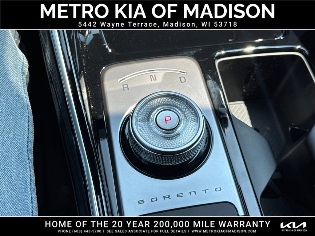 Used 2026 Kia Sorento SX Prestige AWD/4WD image 25