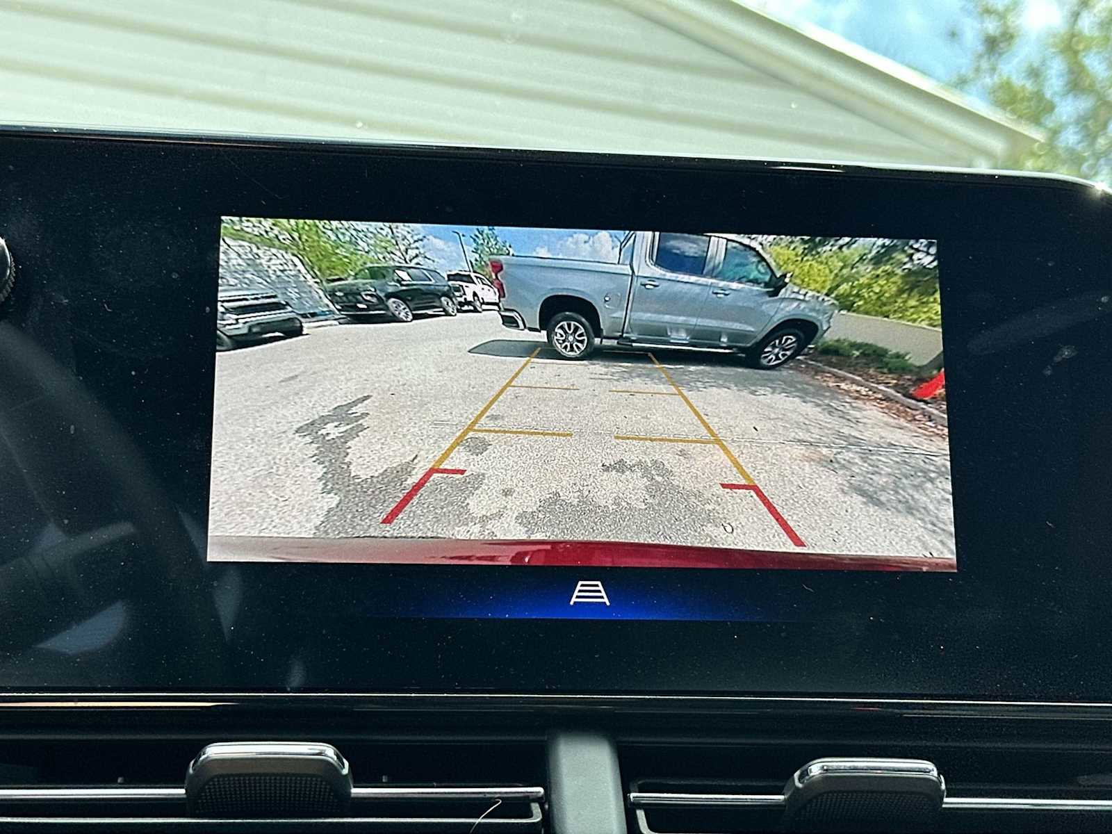 Certified 2025 Chevrolet Trax RS w/ Driver Confidence Package FWD image 23