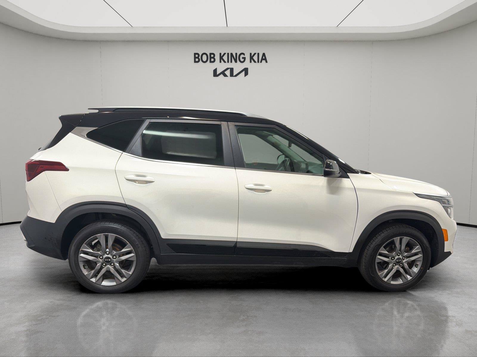 Used 2021 Kia Seltos S FWD image 6