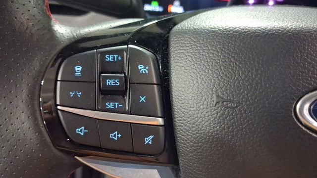 Used 2025 Ford Explorer ST-Line AWD/4WD image 33