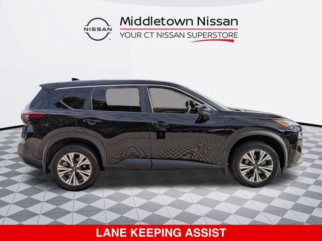 Certified 2022 Nissan Rogue SV AWD/4WD image 2