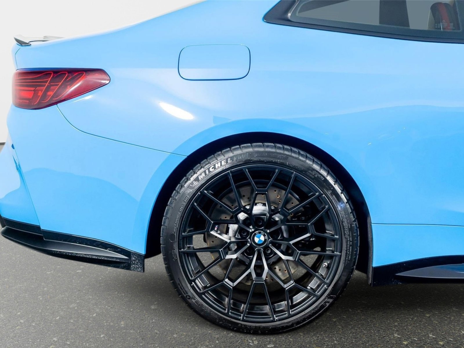 Used 2025 BMW M4 CS image 8