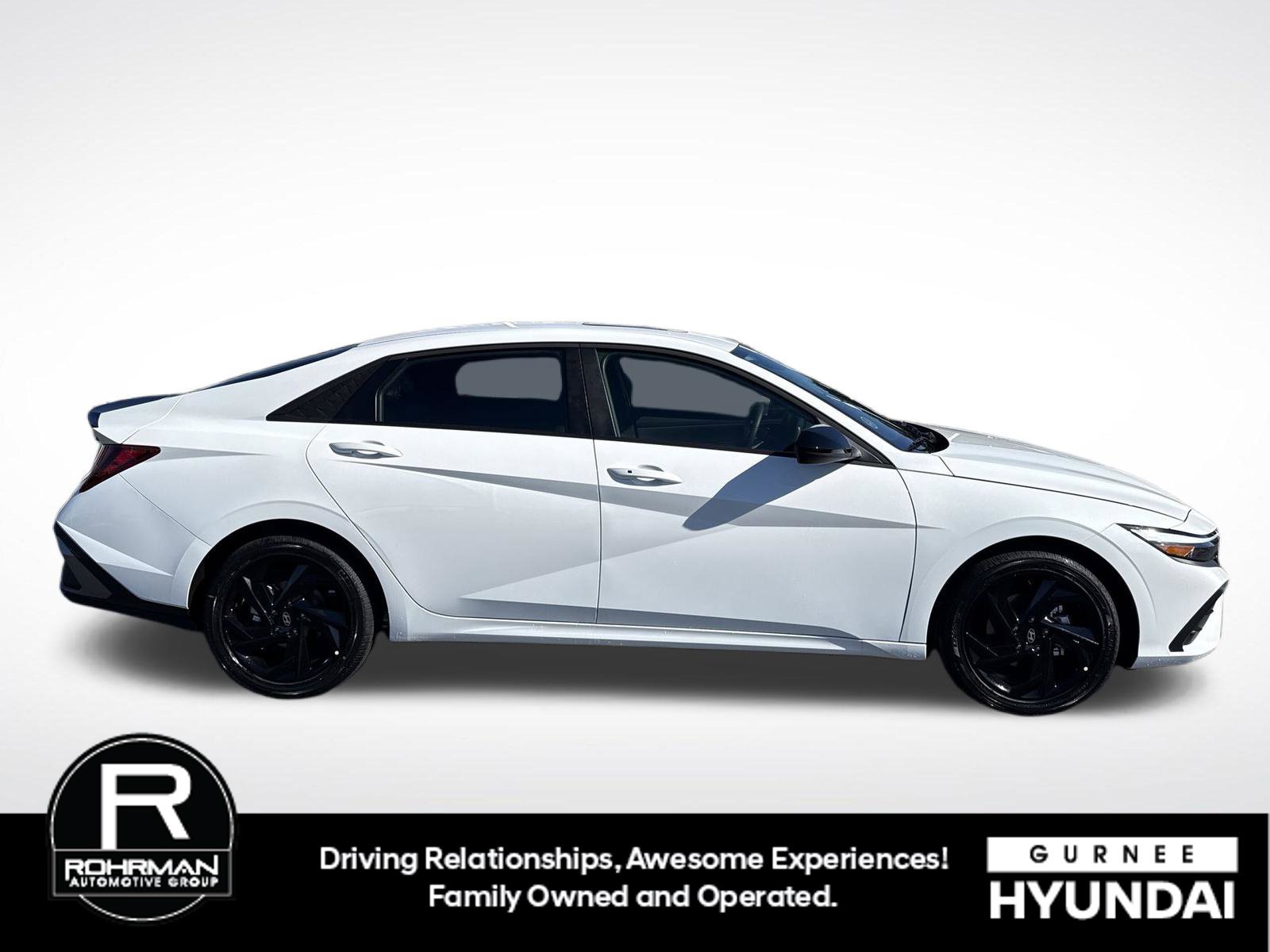 New 2026 Hyundai Elantra SEL Sport FWD image 9
