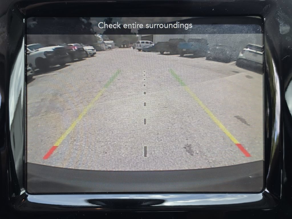 Certified 2019 Jeep Cherokee Limited FWD image 22