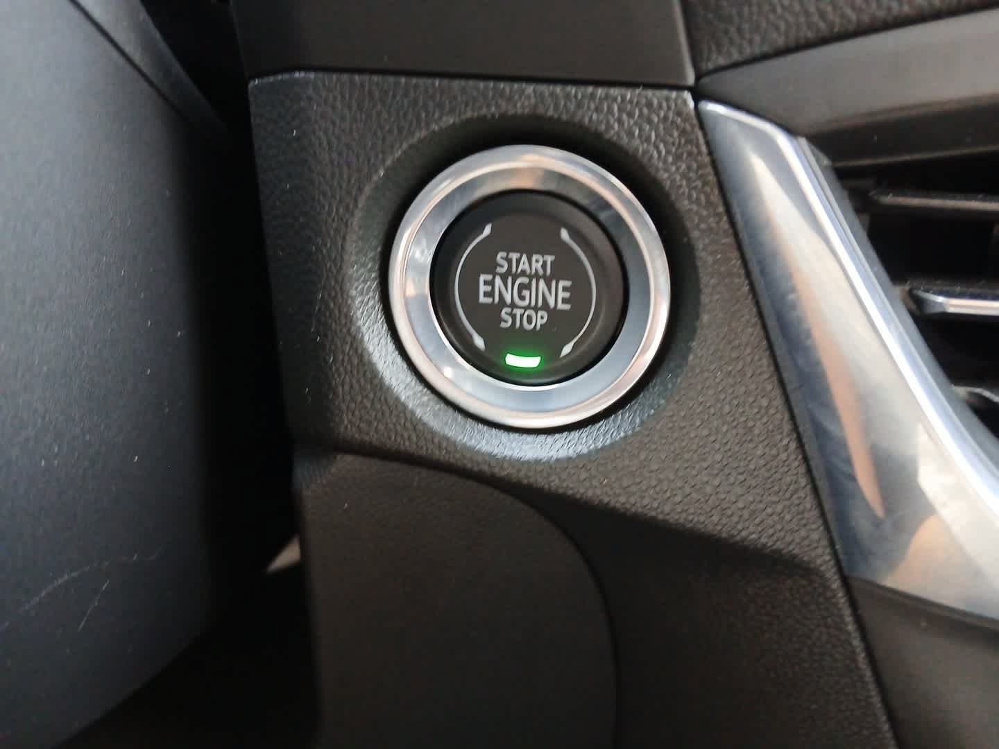 Used 2025 Buick Encore GX Preferred w/ Comfort Package AWD/4WD image 34