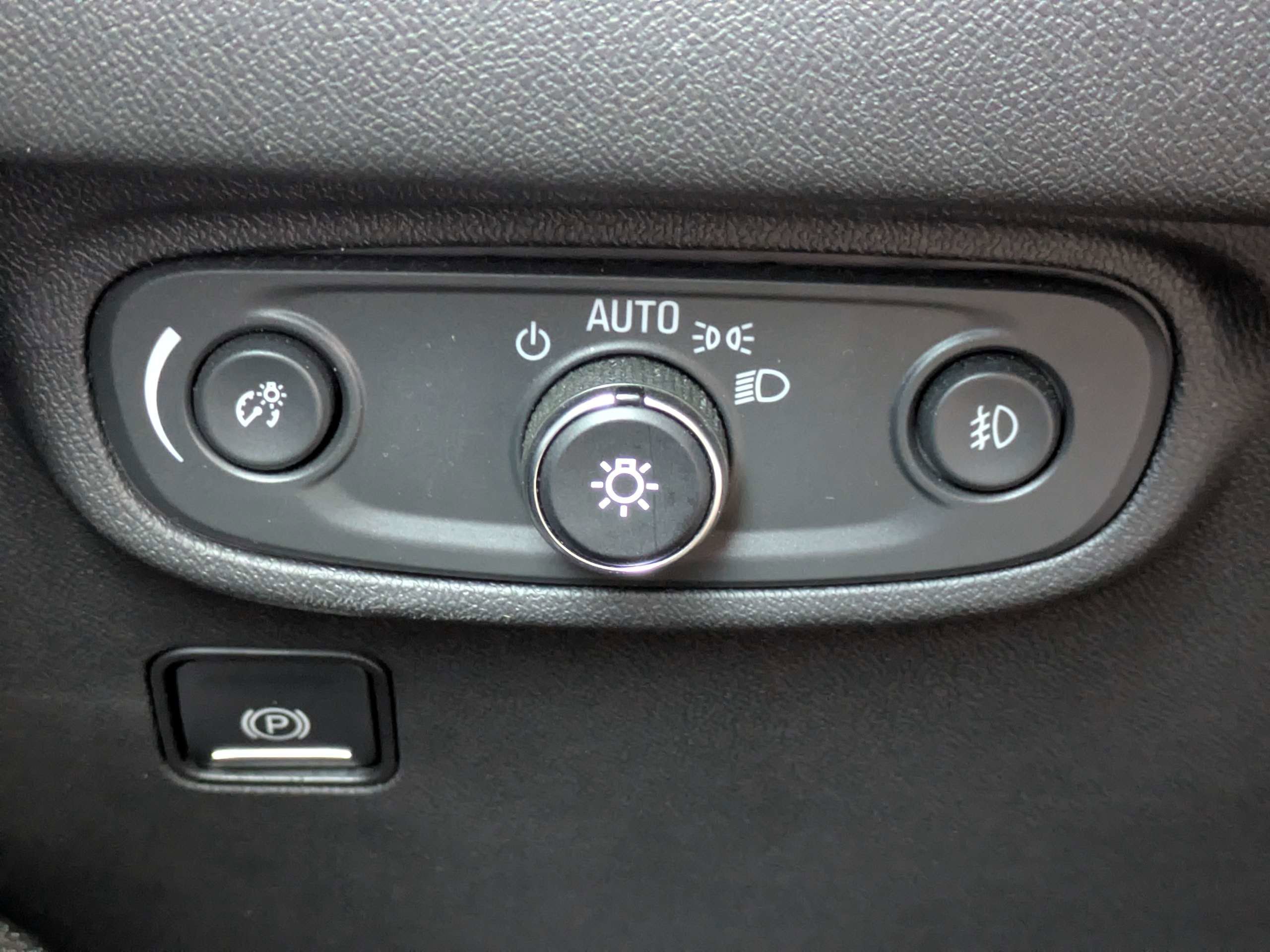 Used 2021 GMC Terrain SLT w/ Infotainment Package II image 28