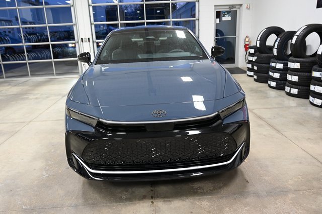 New 2026 Toyota Crown Nightshade image 2