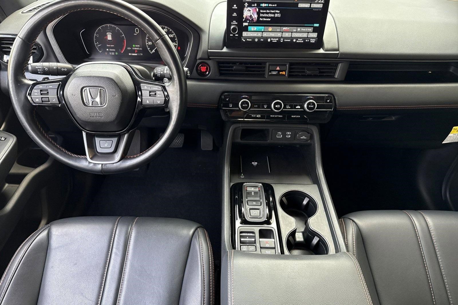 Used 2025 Honda Pilot TrailSport image 27