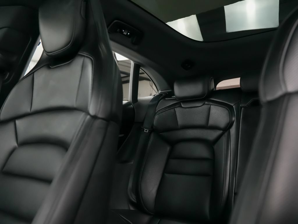 Certified 2025 Porsche Taycan 4 Cross Turismo AWD/4WD image 36