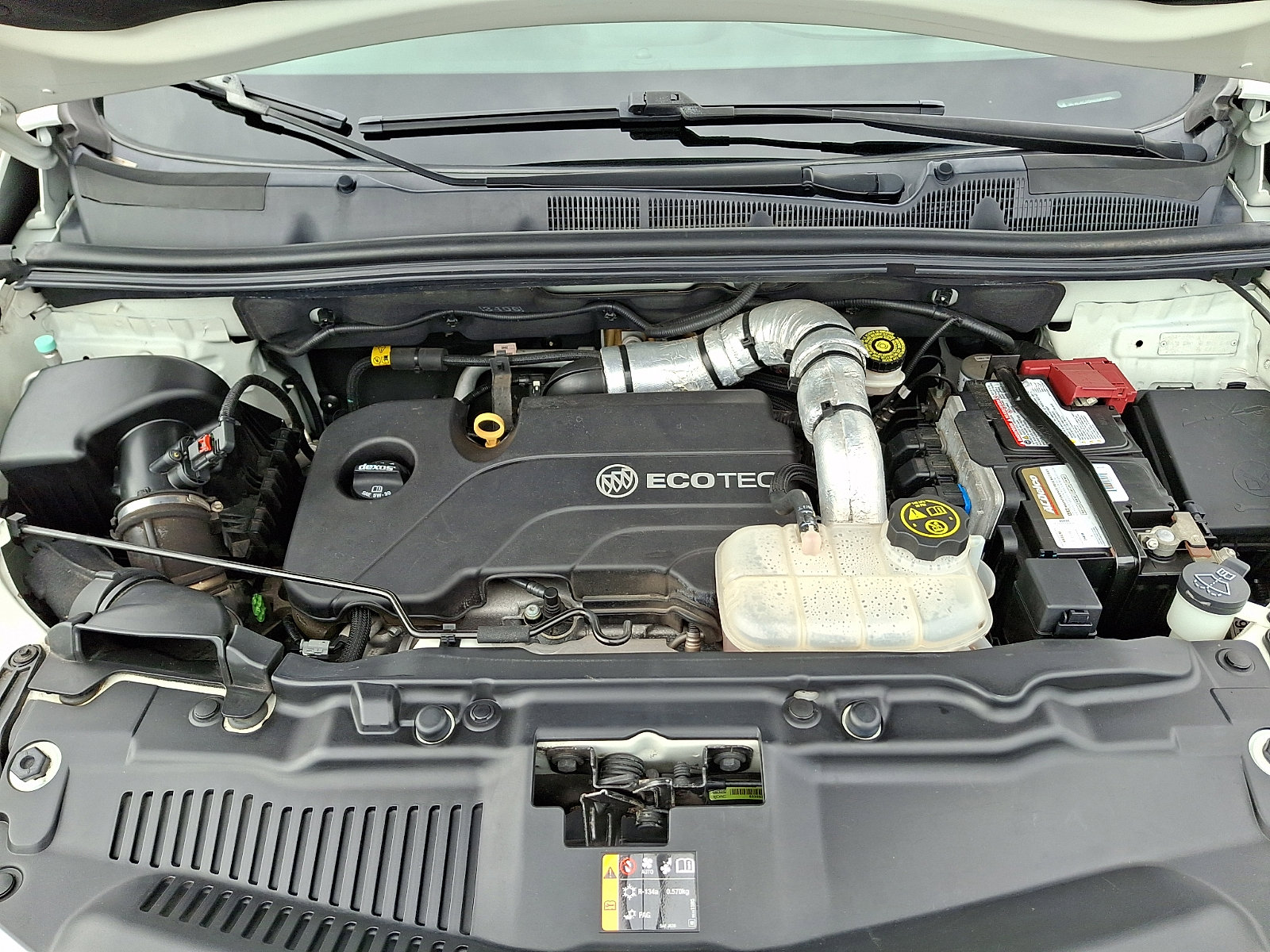 Used 2016 Buick Encore Sport Touring image 27