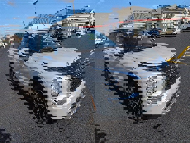 Used 2022 Mitsubishi Outlander SE