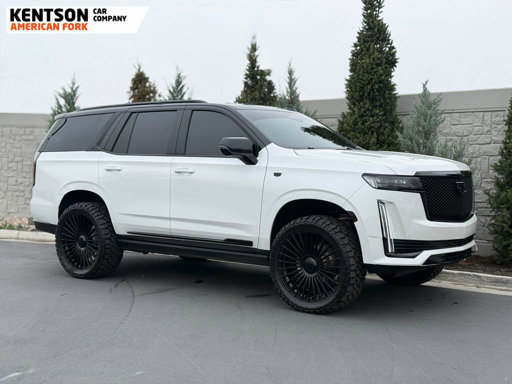 Used 2024 Cadillac Escalade Sport w/ LPO, ONYX Package image 12