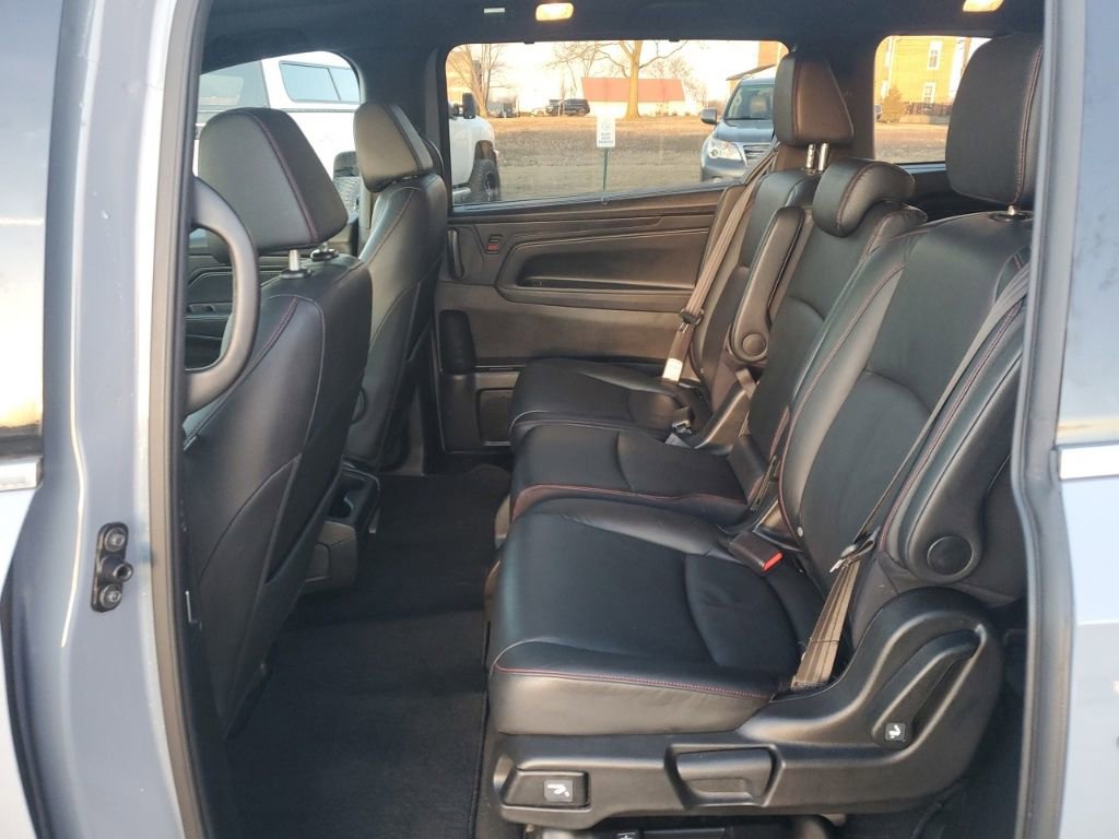Used 2024 Honda Odyssey Sport image 26