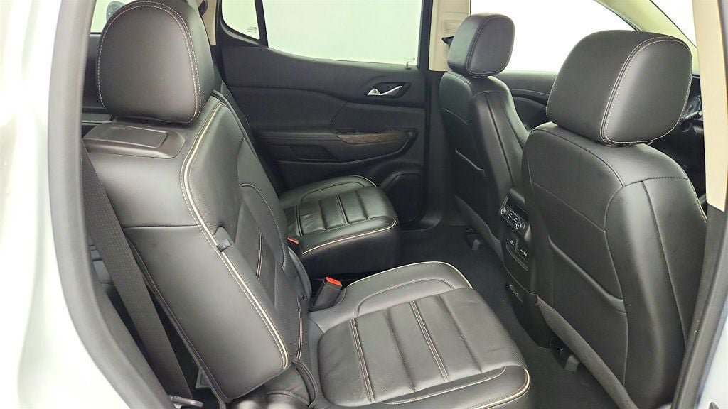 Used 2022 GMC Acadia Denali AWD/4WD image 22