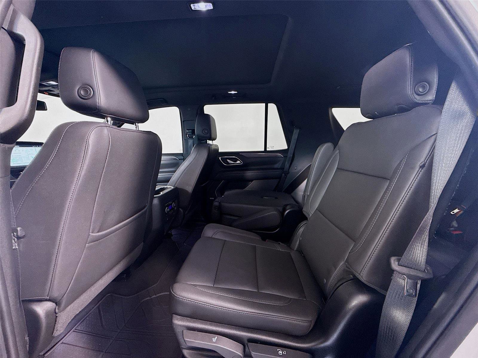 Used 2022 Chevrolet Tahoe LT w/ Luxury Package image 20