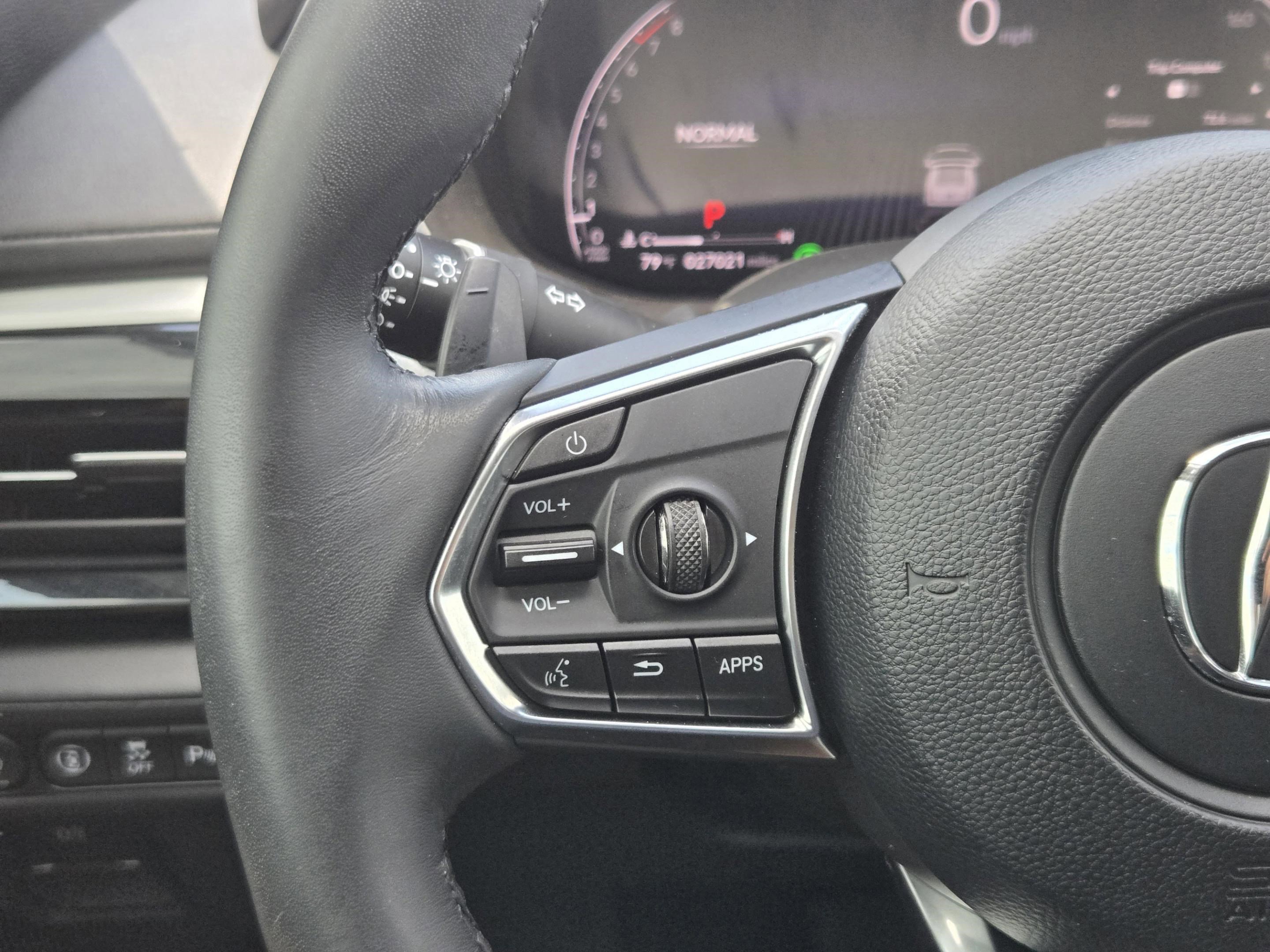 Used 2024 Acura MDX SH-AWD w/ Technology Package image 21