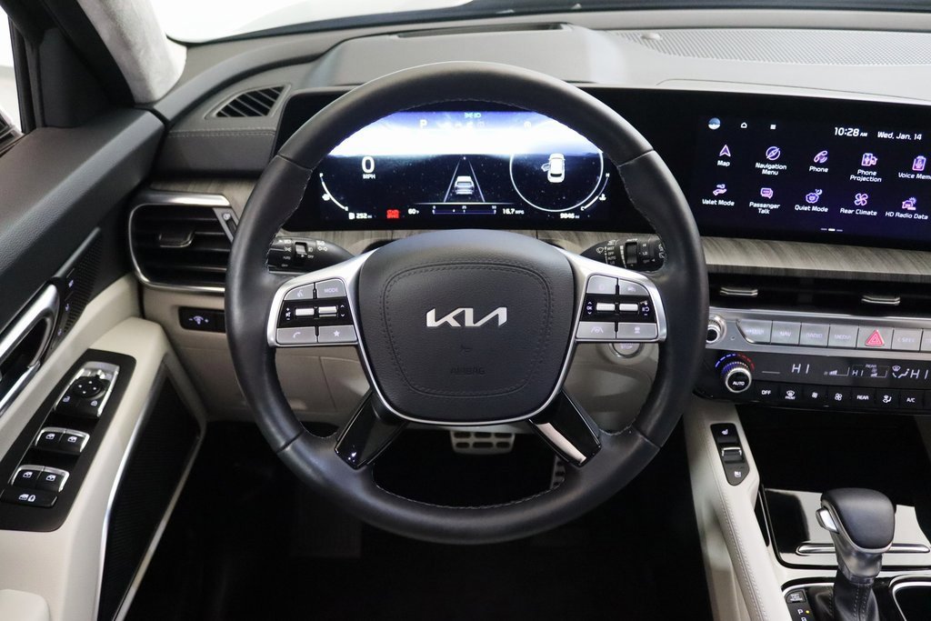 Used 2024 Kia Telluride SX Prestige image 17
