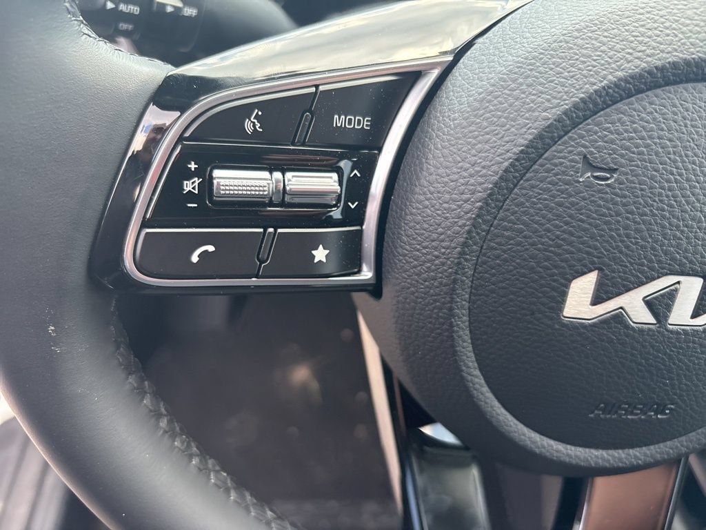 Used 2024 Kia Seltos SX AWD/4WD image 17