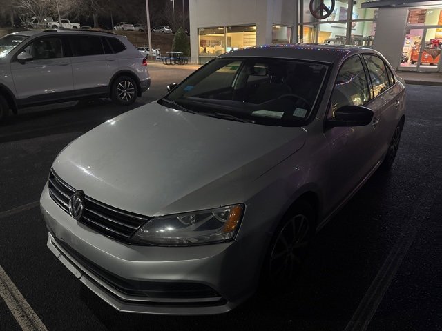 Used 2016 Volkswagen Jetta SE image 11