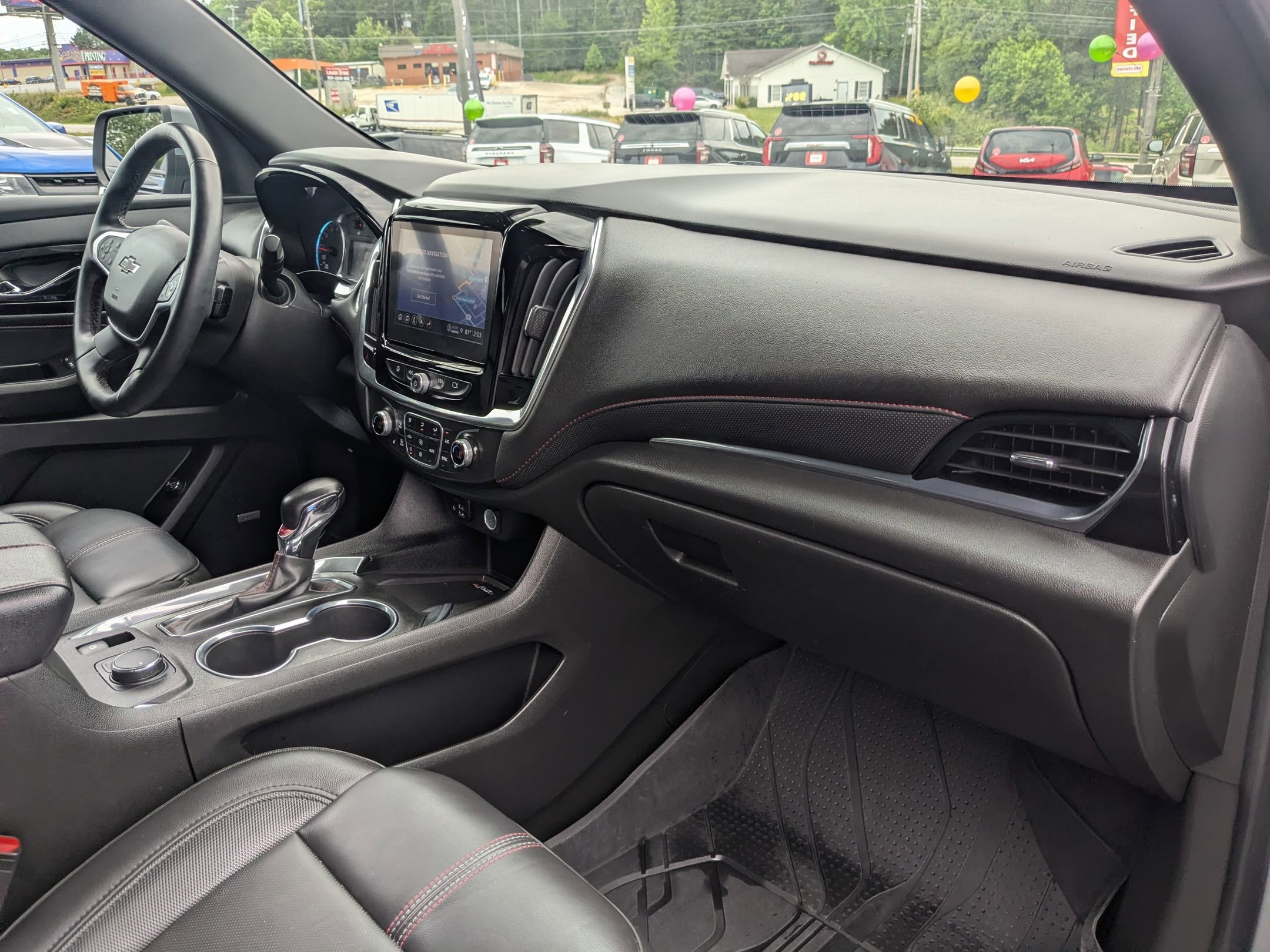 Used 2023 Chevrolet Traverse RS FWD image 31