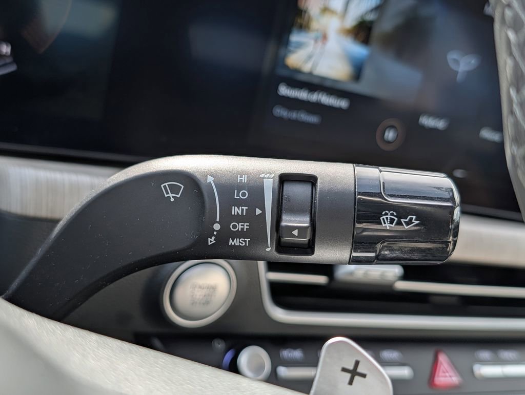 Used 2025 Hyundai Sonata SEL FWD image 39