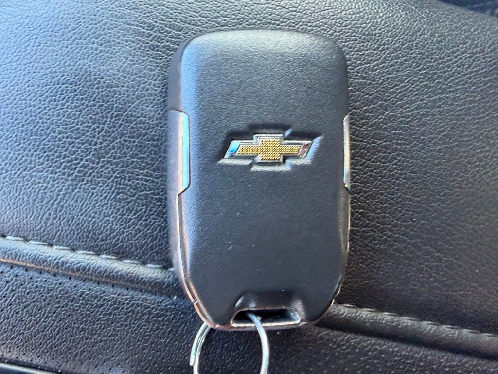 Used 2021 Chevrolet Silverado 1500 High Country w/ Safety Package II image 33