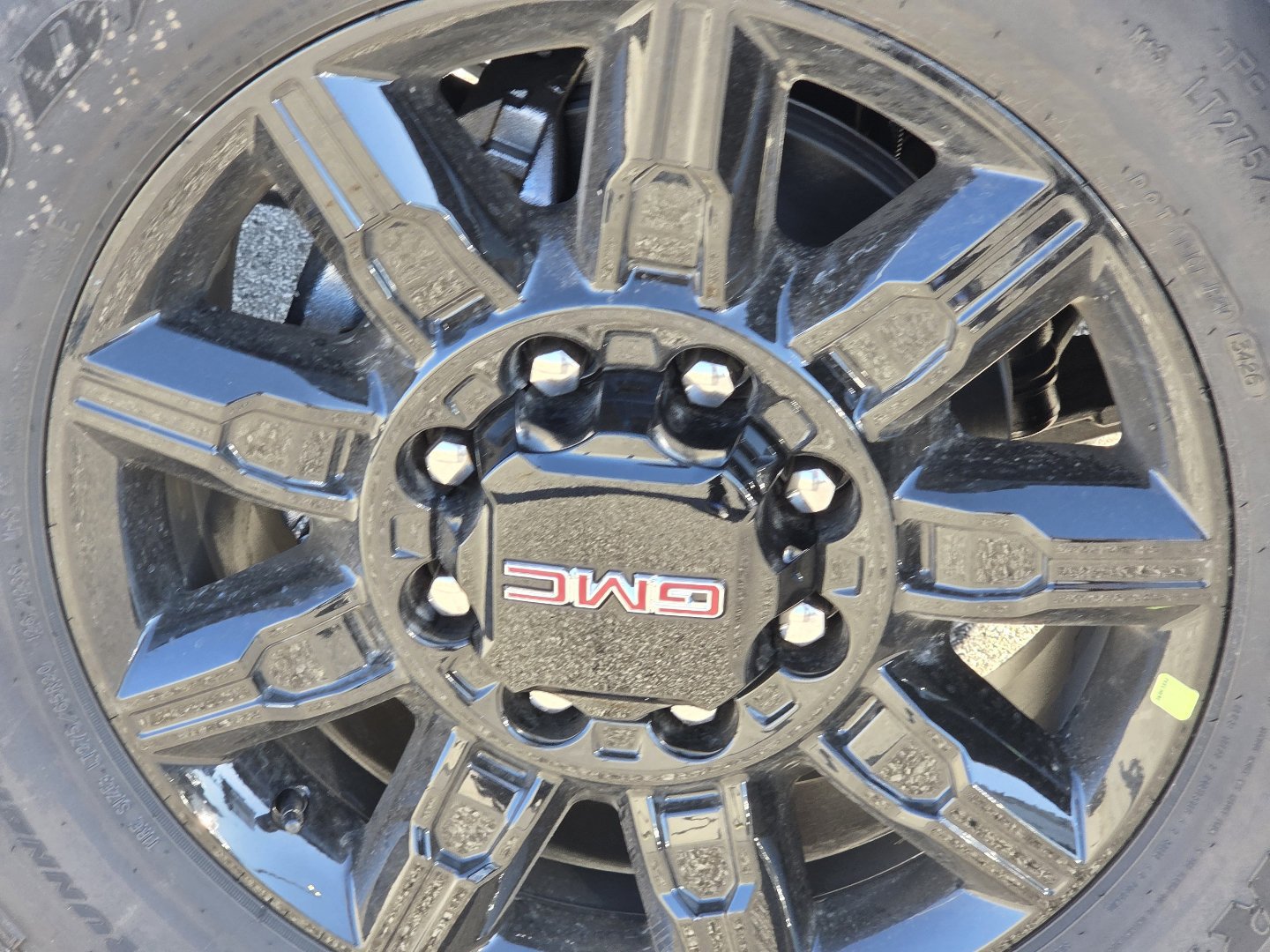 New 2026 GMC Sierra 2500 AT4 w/ AT4 Premium Plus Package AWD/4WD image 13