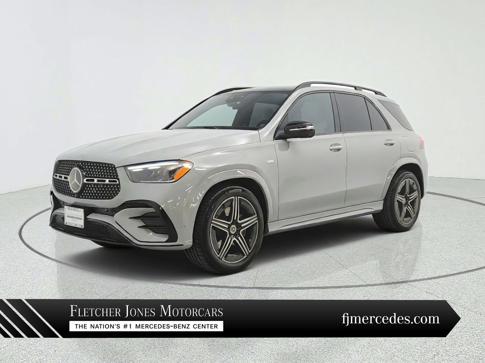 Certified 2025 Mercedes-Benz GLE 450e 4MATIC image 1
