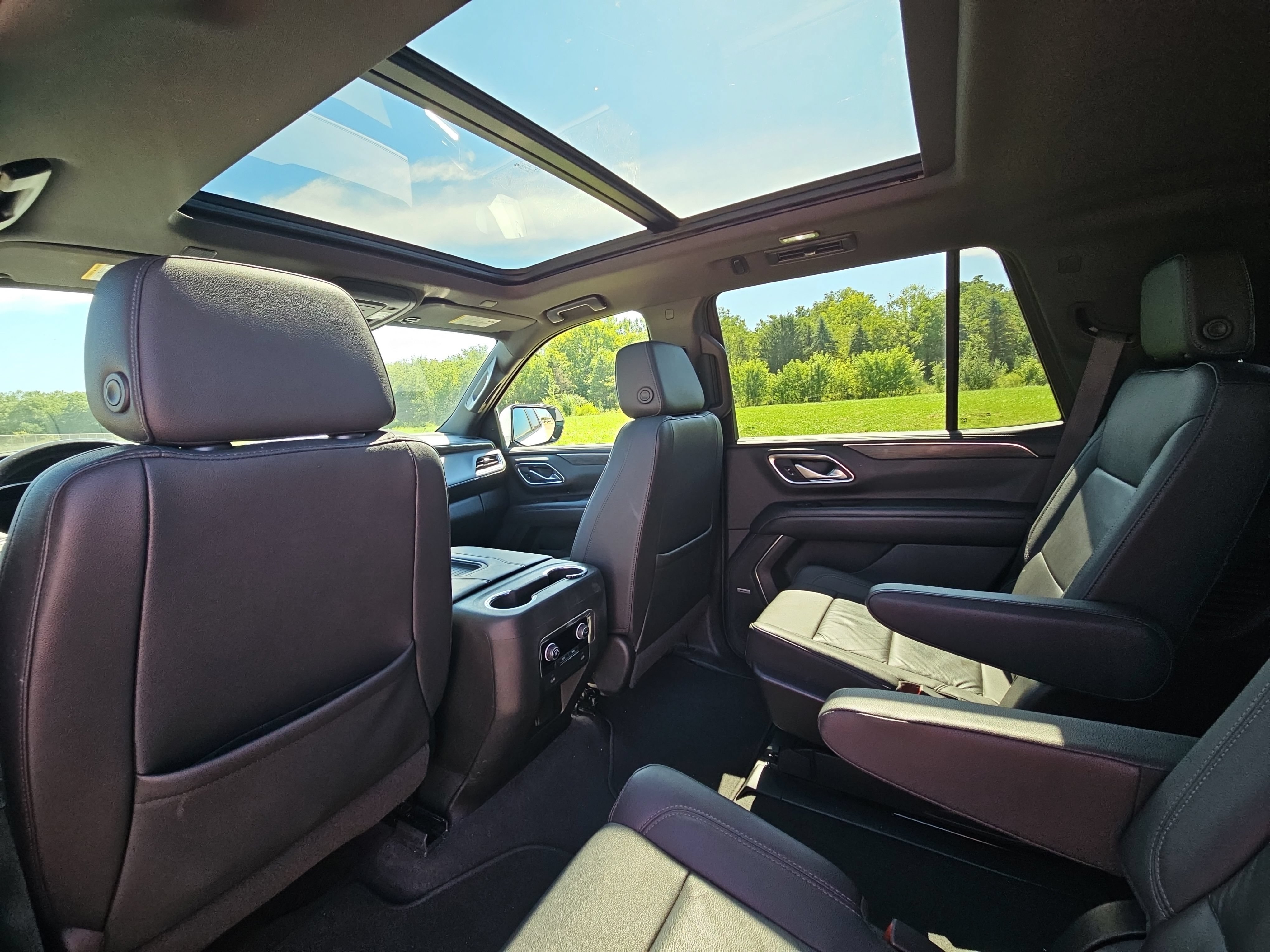 Used 2022 Chevrolet Tahoe Z71 AWD/4WD image 18