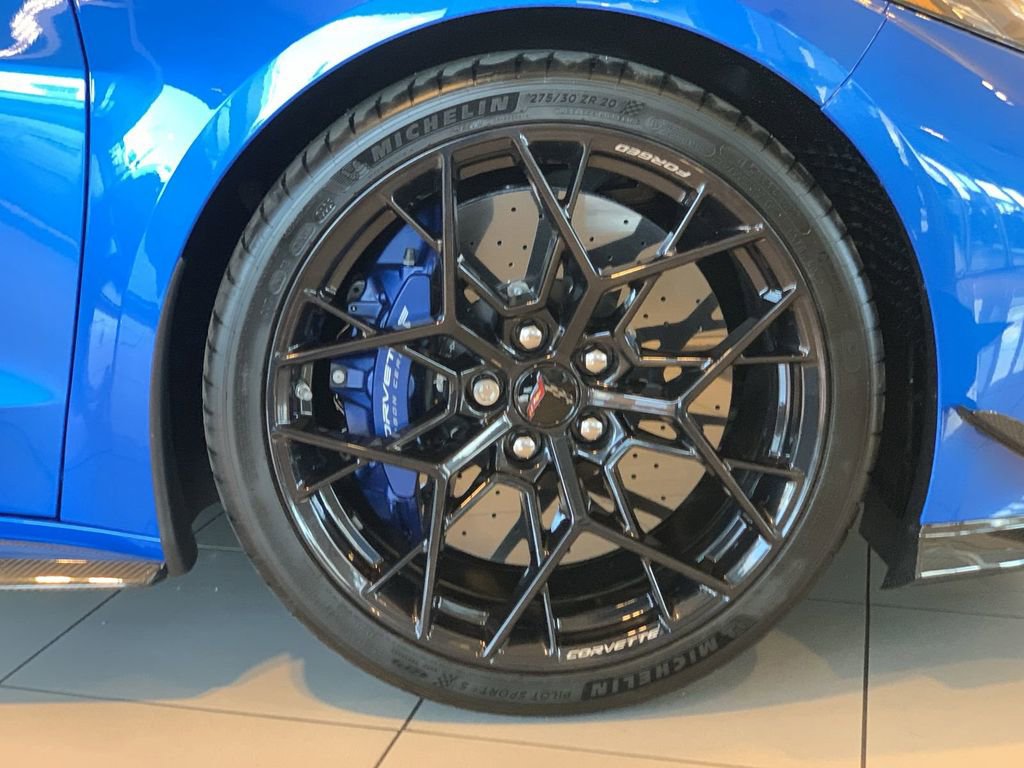 New 2026 Chevrolet Corvette ZR1 w/ ZR1 Carbon Fiber Aero Package image 31