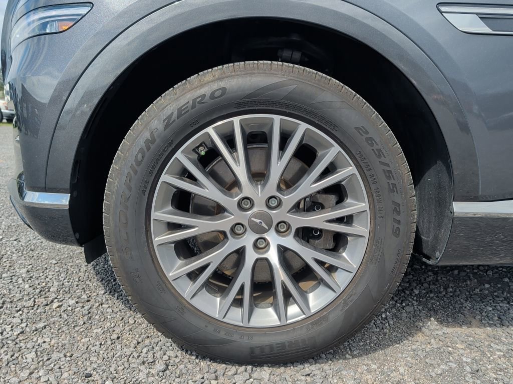 Used 2021 Genesis GV80 2.5T w/ Advanced Package 03 image 12