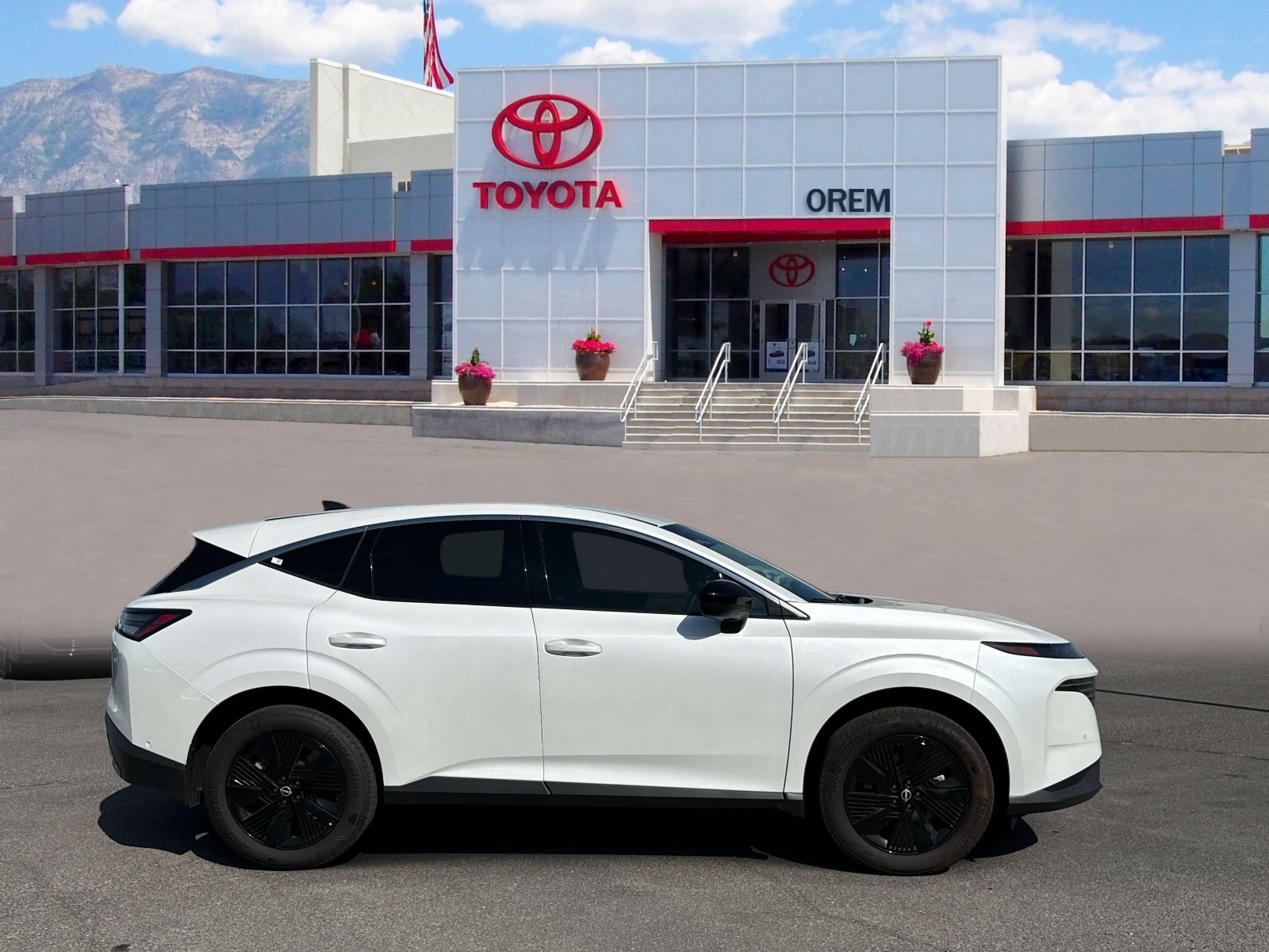 Used 2025 Nissan Murano SV AWD/4WD image 3