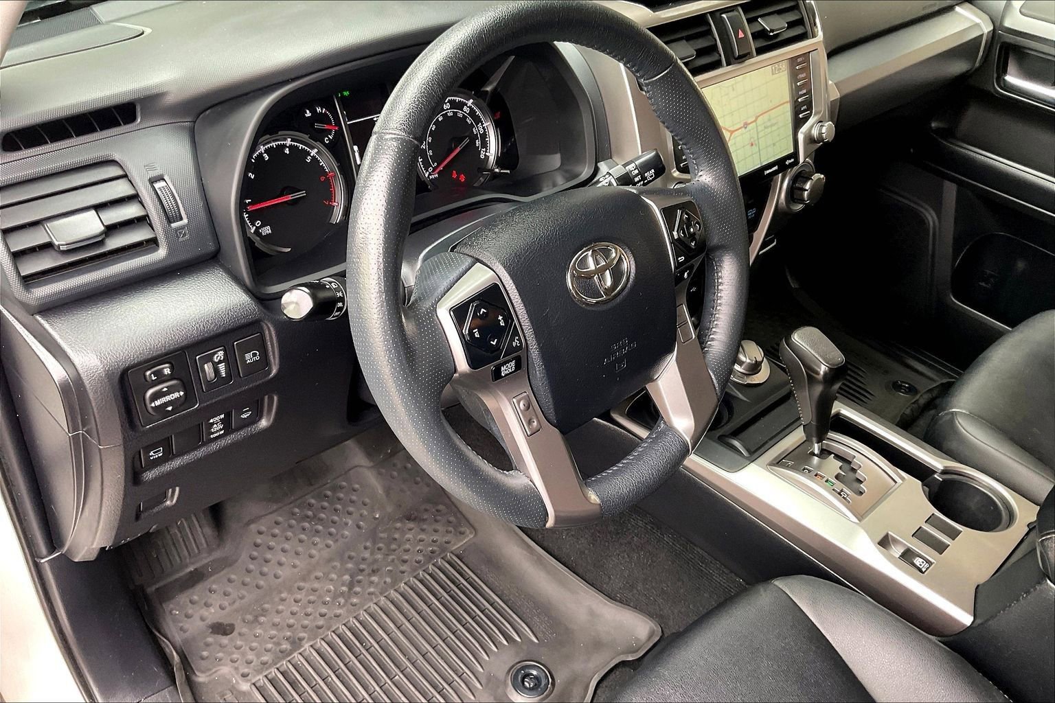 Used 2022 Toyota 4Runner TRD Sport w/ Technology Package image 14