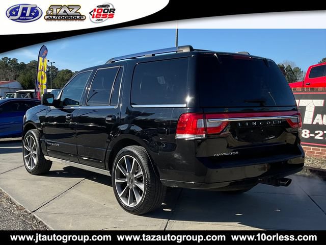 Used 2017 Lincoln Navigator Reserve AWD/4WD image 5