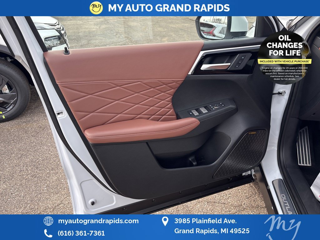Used 2026 Mitsubishi Outlander SEL AWD/4WD image 8