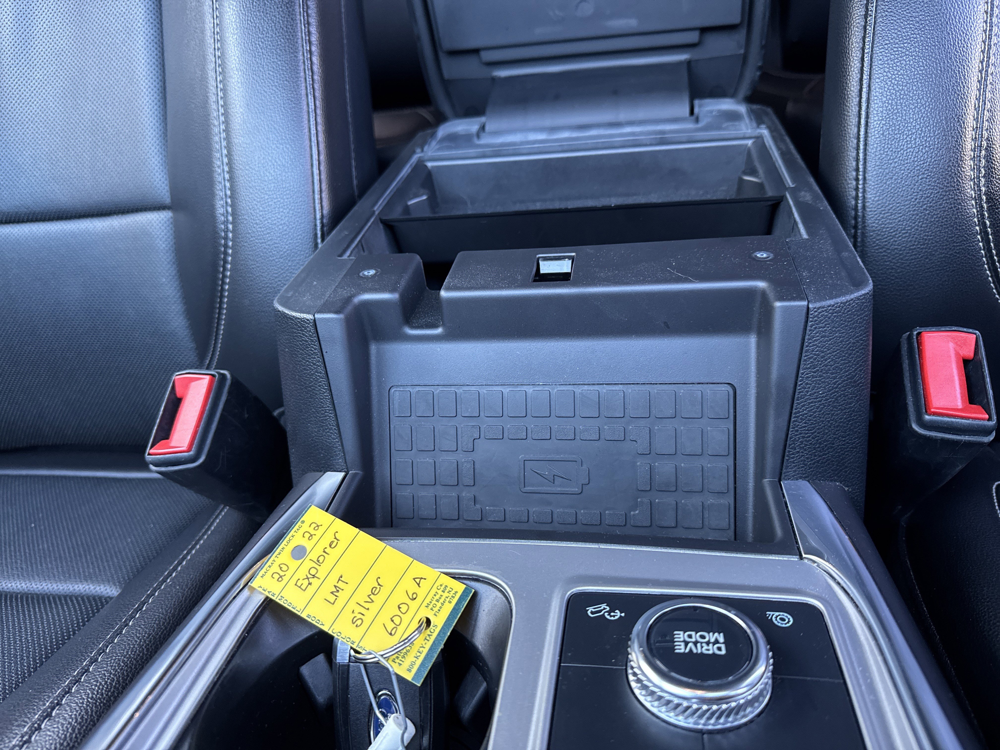 Certified 2022 Ford Explorer Limited AWD/4WD image 42