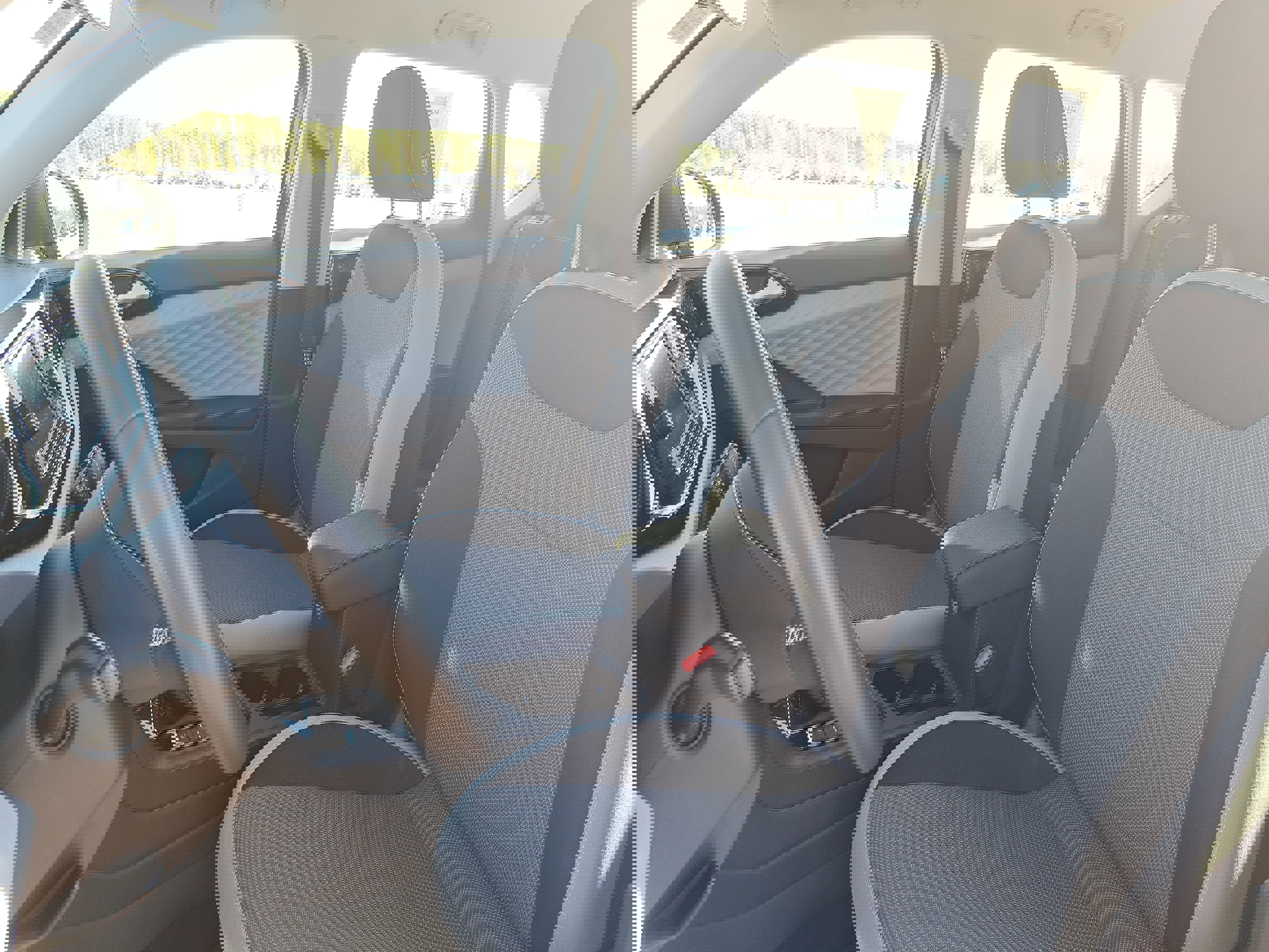 Certified 2024 Volkswagen Taos S w/ MDO Package image 14