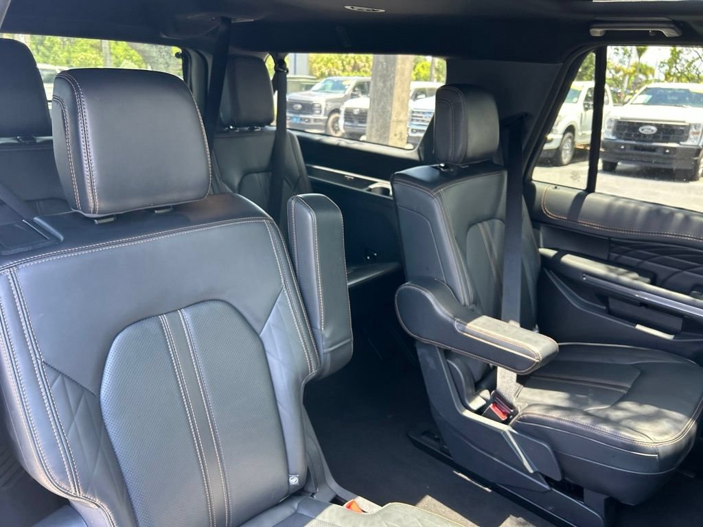 Used 2023 Ford Expedition Max Platinum AWD/4WD image 45