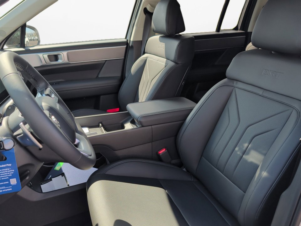New 2026 Hyundai Santa Fe XRT image 9