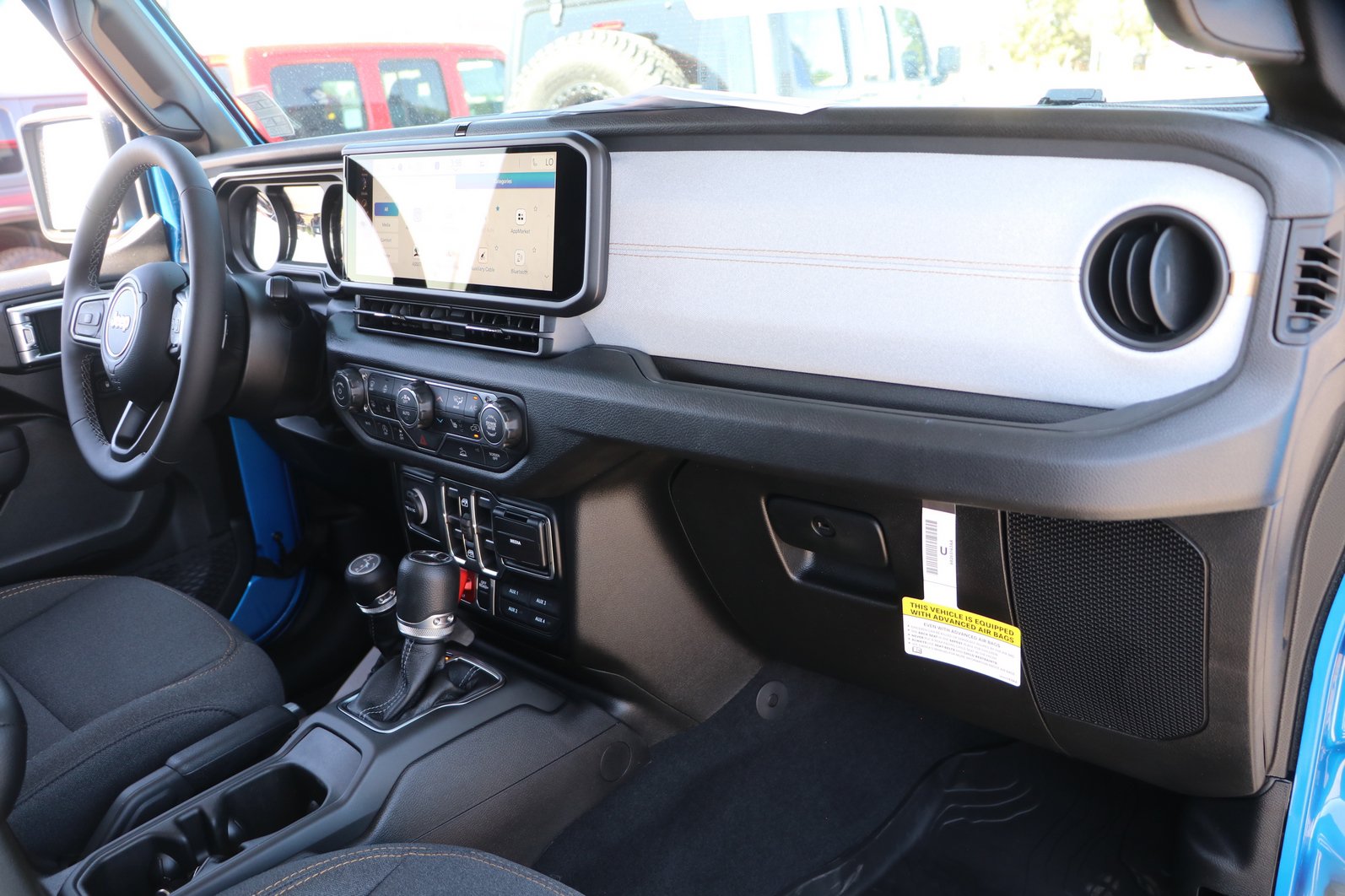 New 2026 Jeep Gladiator Mojave AWD/4WD image 32