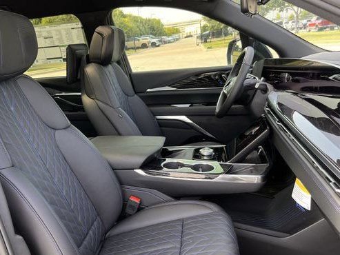 New 2026 Cadillac Escalade IQL Sport 1 w/ LPO, Floor Liner Package AWD/4WD image 23