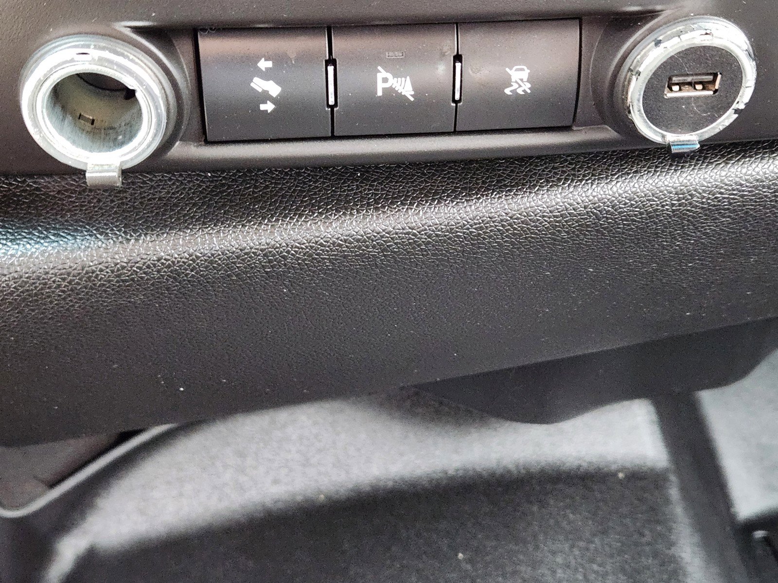 Used 2011 GMC Sierra 1500 SLE w/ Texas Edition image 15