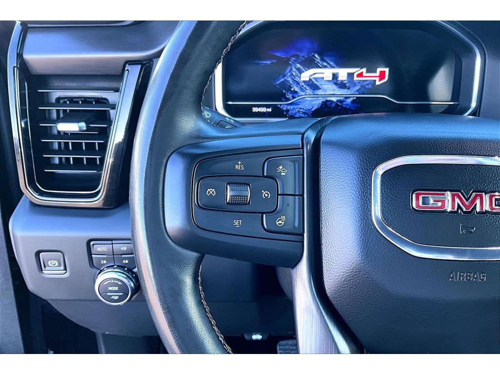 Used 2024 GMC Sierra 2500 AT4 w/ AT4 Premium Plus Package image 10
