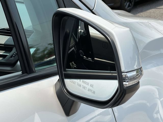 Used 2024 Toyota Sienna Limited AWD/4WD image 29