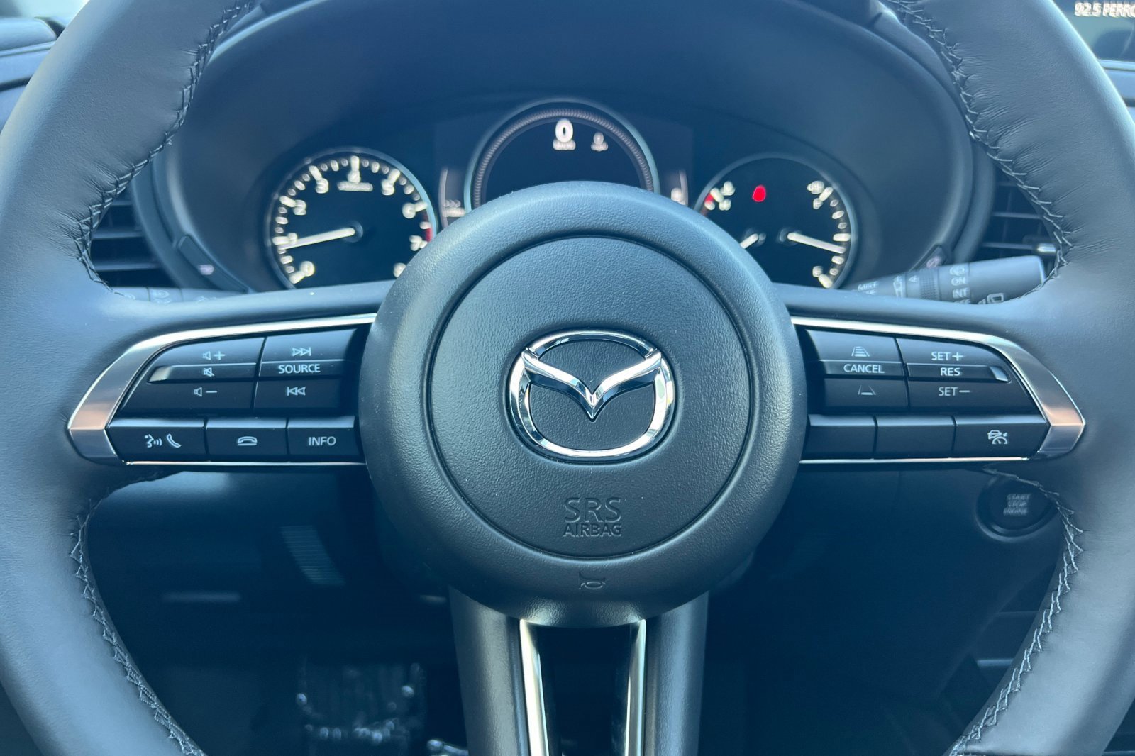 Used 2025 MAZDA CX-30 AWD 2.5 S w/ Select Sport Pkg image 27