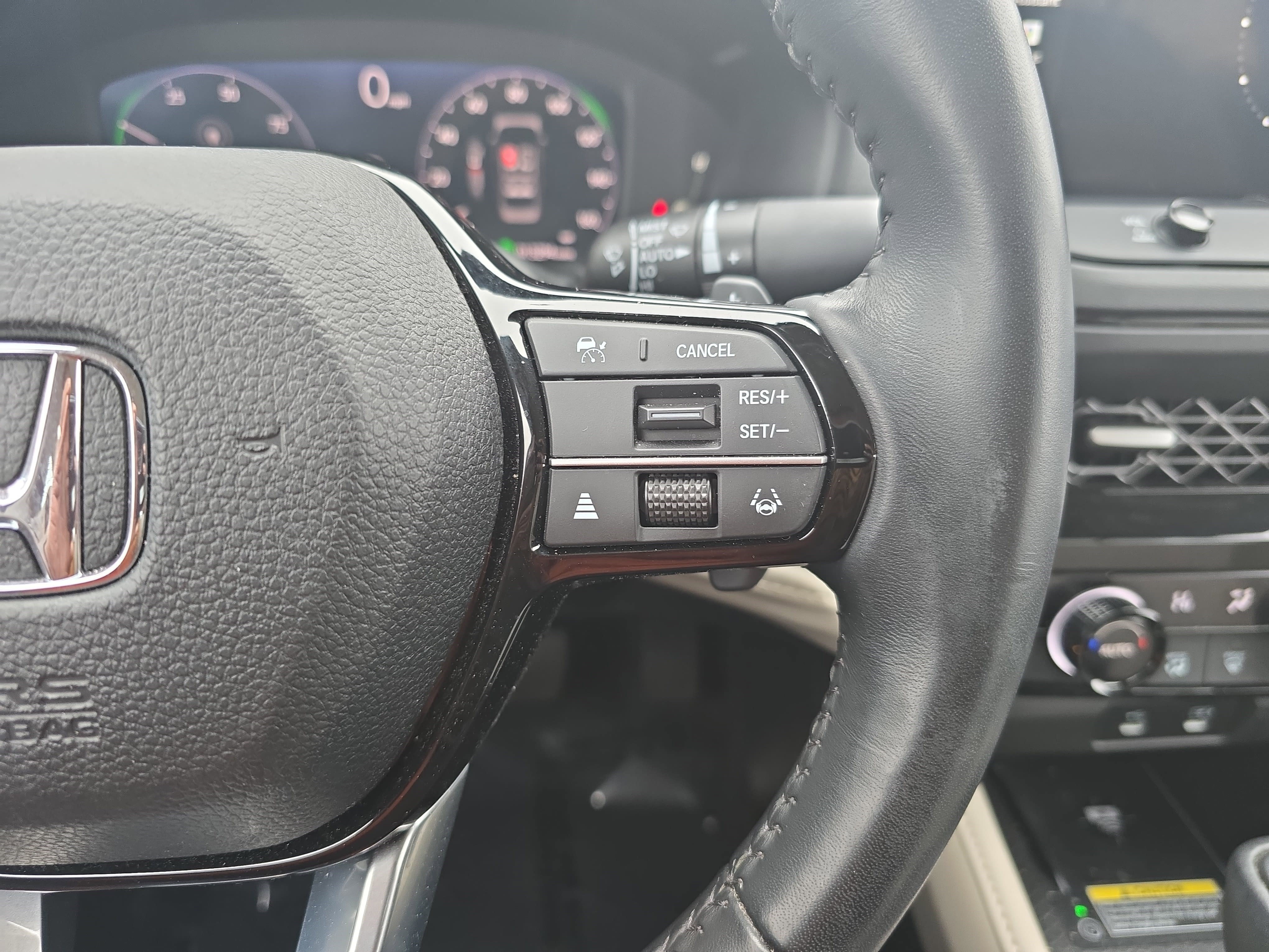 Used 2023 Honda Accord Touring image 18