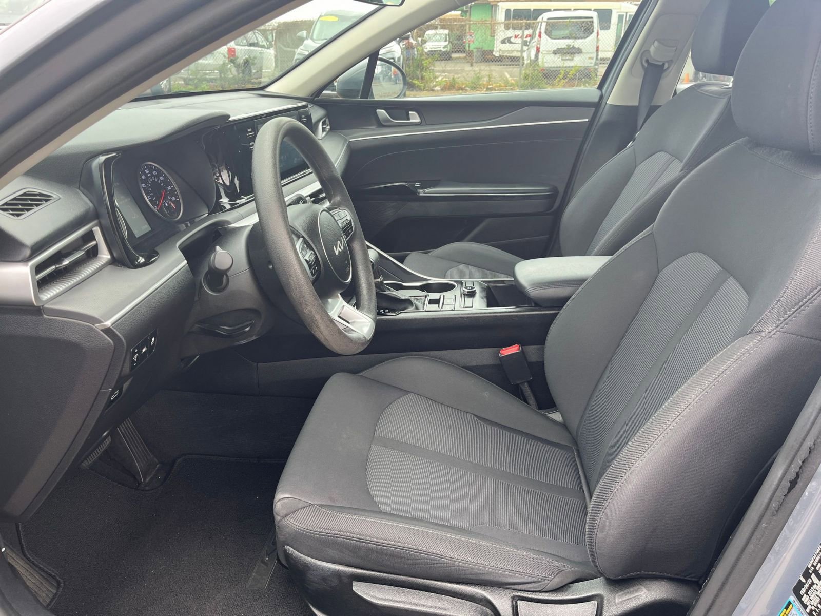 Used 2023 Kia K5 LXS image 24