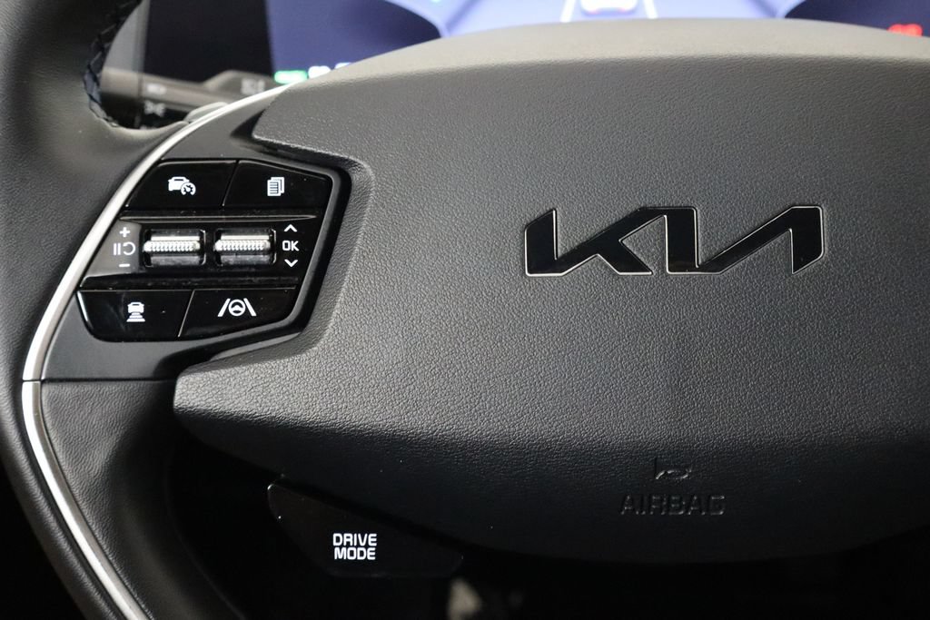 Used 2024 Kia EV6 Wind w/ Wind Technology Package RWD image 8